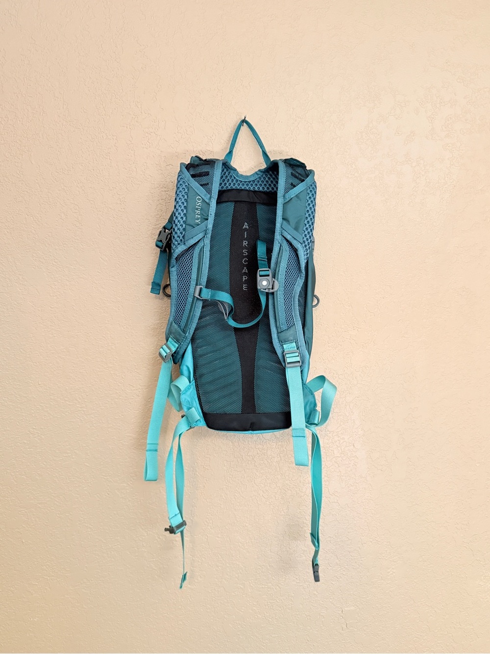 OSPREY Teal and Aqua Daypack Backpack - Picture 2 of 2